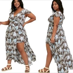 Torrid Maxi gauze walk-through dress